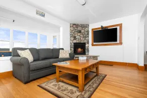 SLEEPS 8, TRAVERSE CITY 5 Minuten von der Innenstadt von SANDY BEACH Kaiser House - Image 4