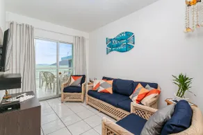 Apt/02 by the sea: I like the native tradition! - Image 2