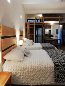 Coliseum Apartment - Image 3