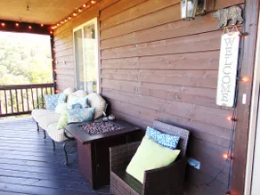Bear Mountain Lodge Shenandoah Mountains Skyline Drive / Front Royal (hottub)<br>  - Image 4