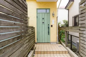 A house in Shonan, near the sea, near the station, with parking (large cars not allowed), a relaxing stay in a quiet residential street - Image 2