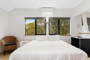 32B King Spa Studio with Kitchen/Living area - Image 2