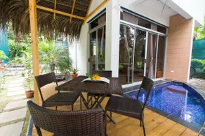 Beachfront Manuel Antonio Beach Pool 2 bedroom - Image 2
