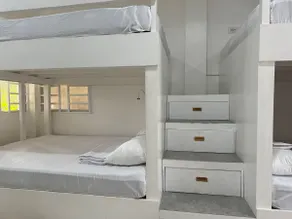 Lumbo HillSide House - Image 4