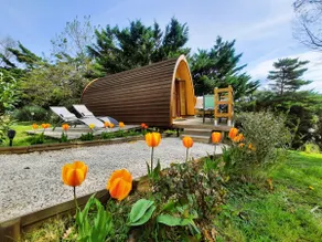 Unusual accommodation - Spa pool massage - Image 2