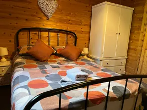 Hay View Lodges - Barn End - Image 4
