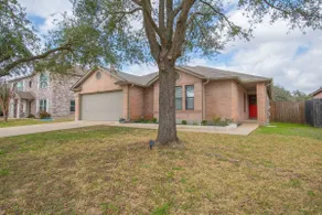 Near Austin | King Beds & Pet-Friendly Home - Image 2