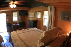 Quiet Cabin Retreat aka Butch's cabin - Image 4