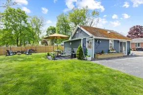 Cozy Cottage - Image 2