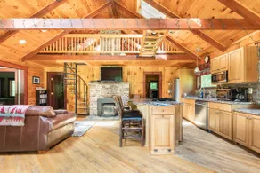 Scout Lane Cabin - Image 4