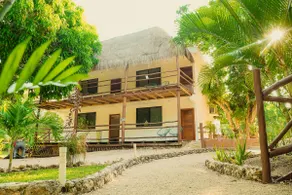 Gorgeous & Spacious Cabin near to Bacalar Lagoon - Image 2