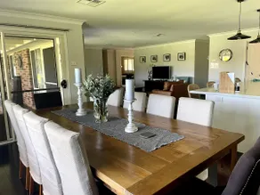 Family / Golf Getaway, Medowie Port Stephens - Image 5