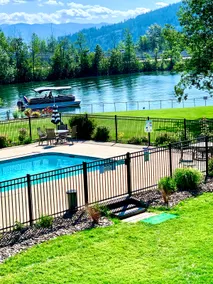 Eagle's Nest - Lake & Mountain View Retreat - Image 2