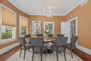 Palace Born Again 1920 Modern Style - 4bd/3bth - Image 5
