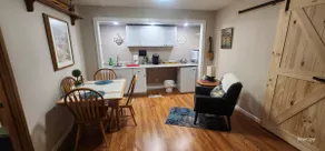 Private suite/private entrance - Image 3