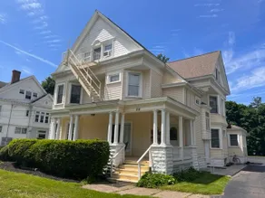 Summer Getaway - Apt 4 - sleeps 4 @ 56 Central - Image 2