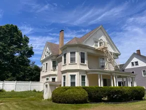 Summer Getaway - Apt 4 - sleeps 4 @ 56 Central - Image 5