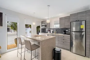 Tropical Suite Modern Hotel Aruba- Full Kitchen - Image 3