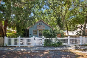 Charming Little Blue Cottage | Near Cocoa Village - Image 4