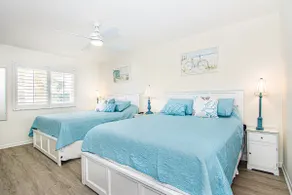Luxury 2/2 Resort Condo w Lake View close to beach in Resort Setting - Image 2