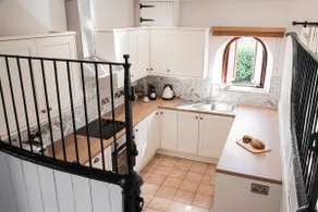 Chepstow, Forest of Dean | Sleeps 4 | Dog Friendly - Image 3