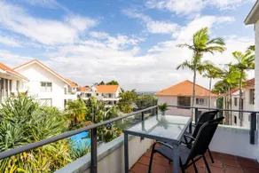 Haven on Noosa Hill - sunset views, pools, spa - Image 3