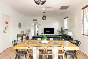 Haven on Noosa Hill - sunset views, pools, spa - Image 5