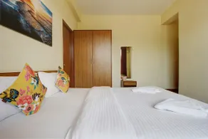 Adenium - Comfy 2BHK | Vast Pool | 5km to Anjuna - Image 3
