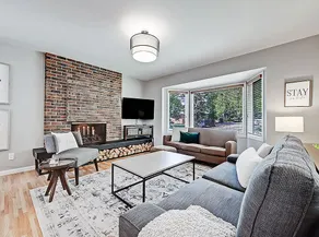 Inner City Hideaway with Huge Yard! - Image 2