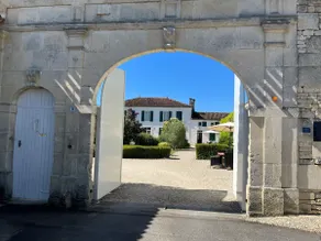 1854 Chassors — Cognac gîte - 4*- heated pool & jacuzzi, amazing facilities - Image 4