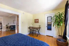 Cozy Upper Level of a Duplex in a Great Location! - Image 5