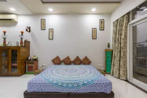 The Royal Luxury Suite: Fully Sanitised, AC, Wifi - Image 5