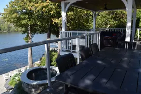 Sheltered Rest Cottage on Chesley Lake - Image 5