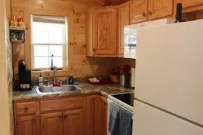 Cozy cabin for 2 w/ great mt views & walking trails! - Image 5