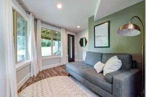 Modern Comfort Apt Near Historic Snohomish - Image 2