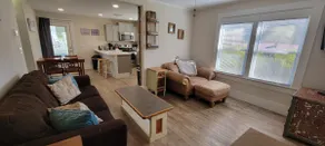 Cottage with Hot Tub - Quiet & Private - Image 4
