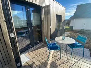 On cloud 9 - guest studio in the mini house - Image 3