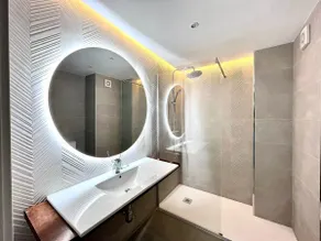City center & terrace by ELE Apartments - Image 3