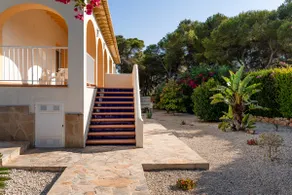Renovated Villa with heated pool, Javea - Image 4