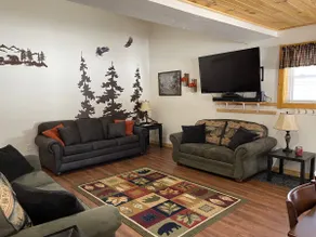 Fabulous and cozy north woods cabin in Wisconsin! - Image 5