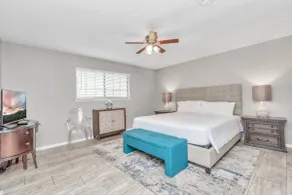 3 King Beds | Sleeps 6 | 3BR/2Bath | Pool Table - Image 2