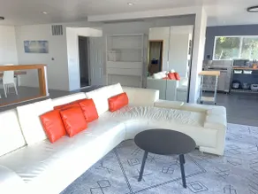 Modern 2BR with SF & Bay Views, Near Airport - Image 3