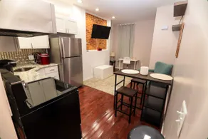 The Lombard Boutique - Unit 1 - Image 2