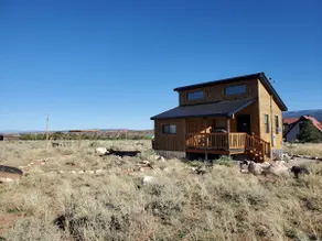 Tiny in Torrey: Dark Sky & Capitol Reef N - Image 3