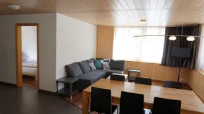 2 Bedrooms Apartment - Image 2