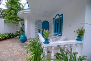 luxury Family Villa with Private Pool near beaches - Image 4