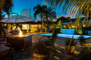 Amazing 3/2 Beach Villa w/Heated Salt Water Pool - Image 3