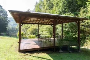 Cozy Country Log Cabin! NO cleaning or pet FEES! - Image 3