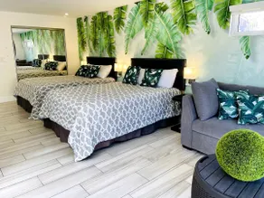 NOUVELLE LISTE!  Luxe 4 BD / 2 BA sur ¼ Acre Piscine Estate (Near Disneyland) - Image 4