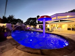 NOUVELLE LISTE!  Luxe 4 BD / 2 BA sur ¼ Acre Piscine Estate (Near Disneyland) - Image 5